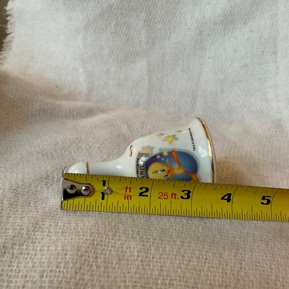 Looney Tunes Tweety Bird Bell “For My Favorite Grandma” Vintage 2000 - Picture 9 of 10